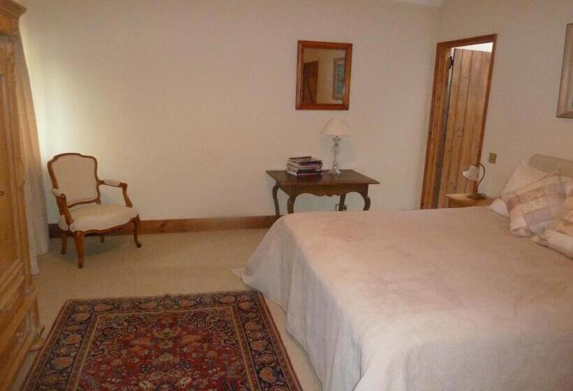 اتاق استاندارد, Greenway Barn