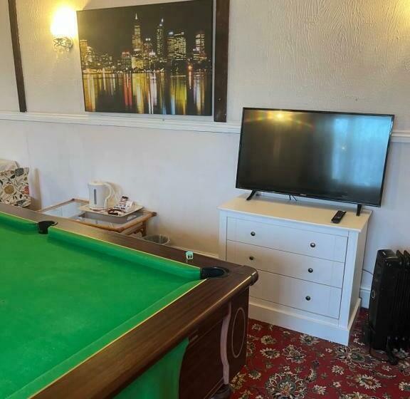 اتاق استاندارد چهار تخته, Jasmine House