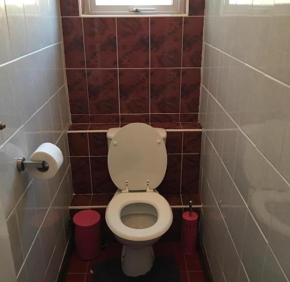 اتاق استاندارد, Jasmine House