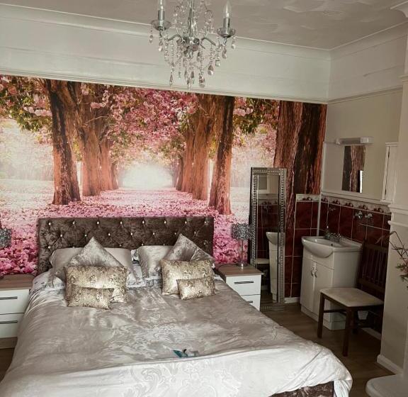 اتاق استاندارد, Jasmine House