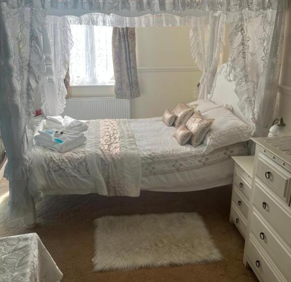 اتاق استاندارد, Jasmine House