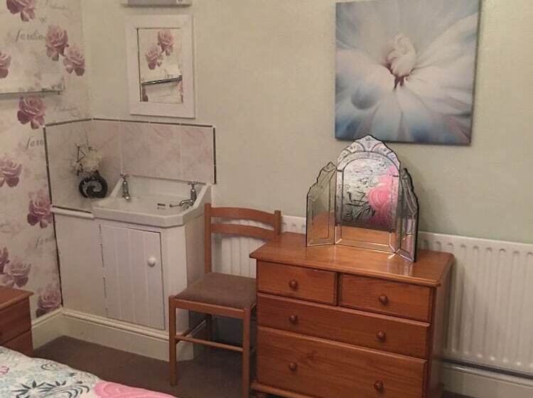 اتاق استاندارد, Jasmine House