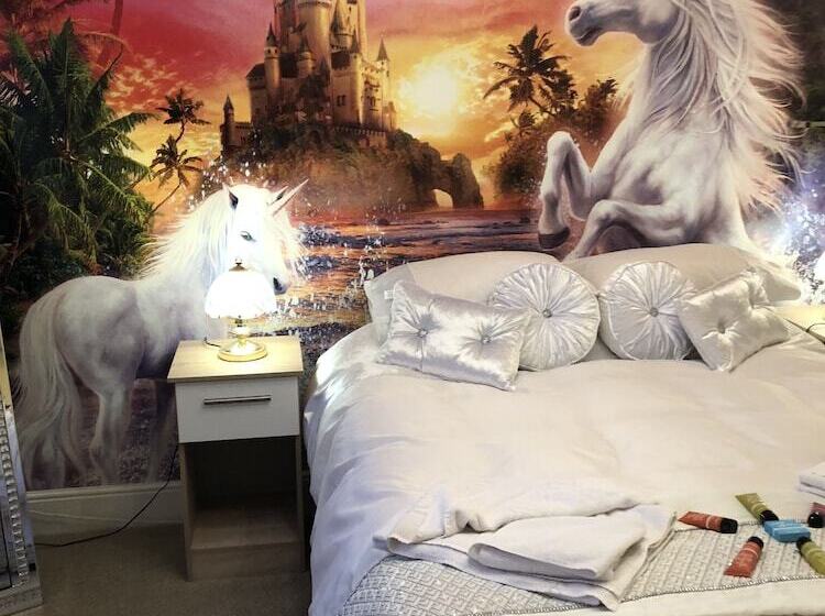 اتاق استاندارد, Jasmine House