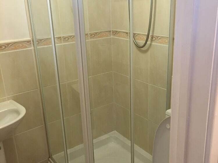 اتاق استاندارد چهار تخته, Jasmine House