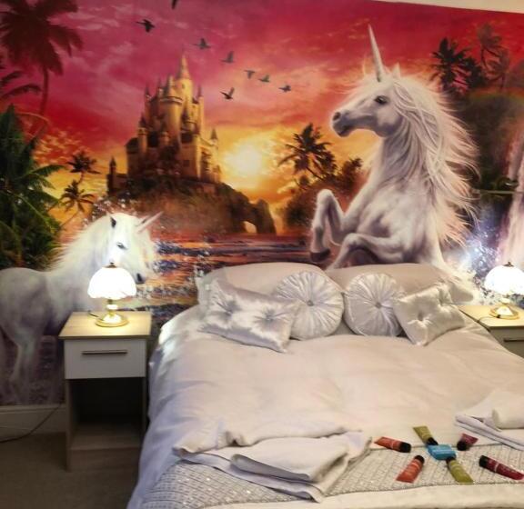 اتاق استاندارد, Jasmine House