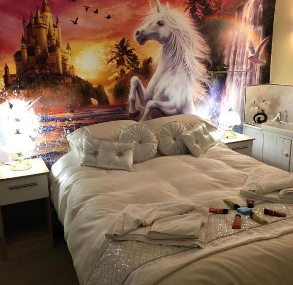 اتاق استاندارد, Jasmine House