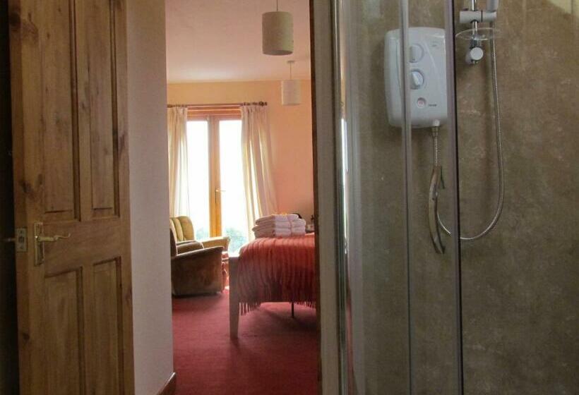 غرفة قياسية, Kescoweth