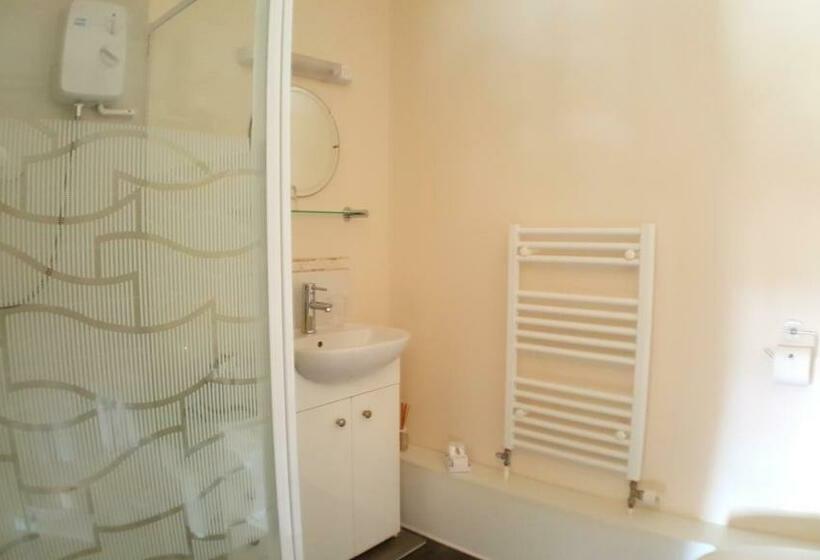 스탠다드 전망 룸, Schooner Point Guest House