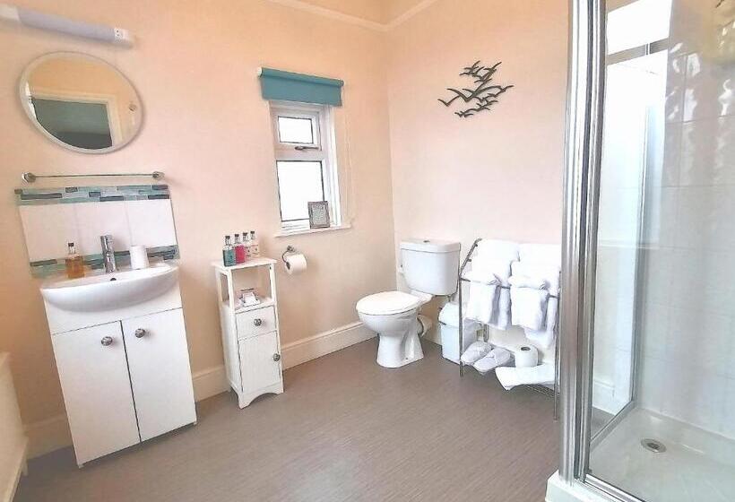 스탠다드 룸 킹사이즈 침대, Schooner Point Guest House