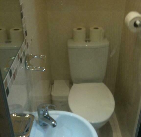 חדר סטנדרט, The Crystal Lodge