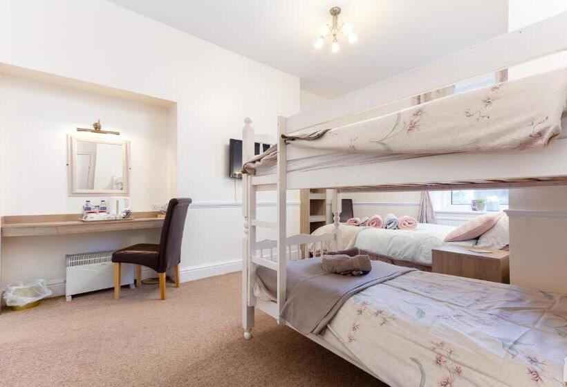 家庭间, The Hollingworth