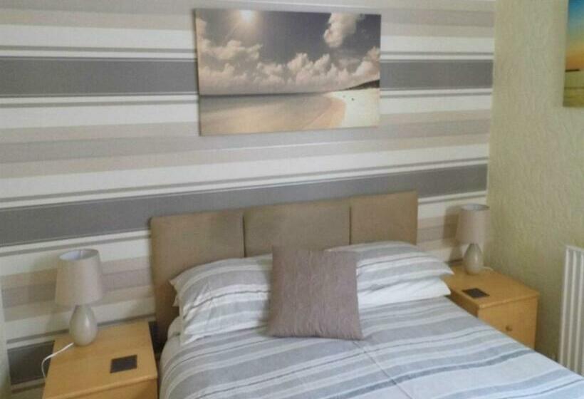 标准间, The Pembroke