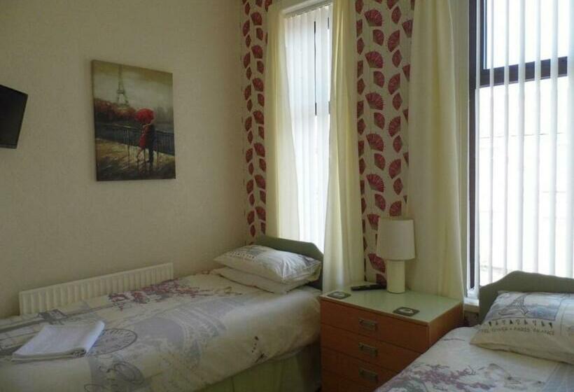 标准间, The Pembroke