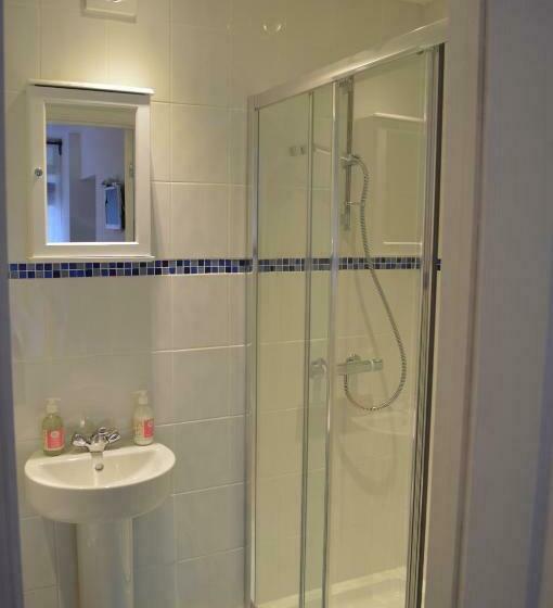 اتاق استاندارد, Thornybank