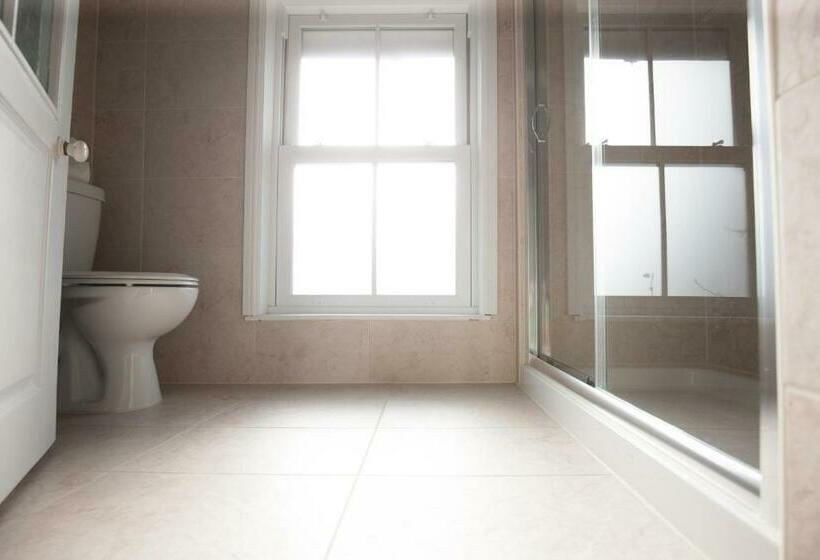 غرفة إقتصادية رباعية, Bridge Hotel Brandon