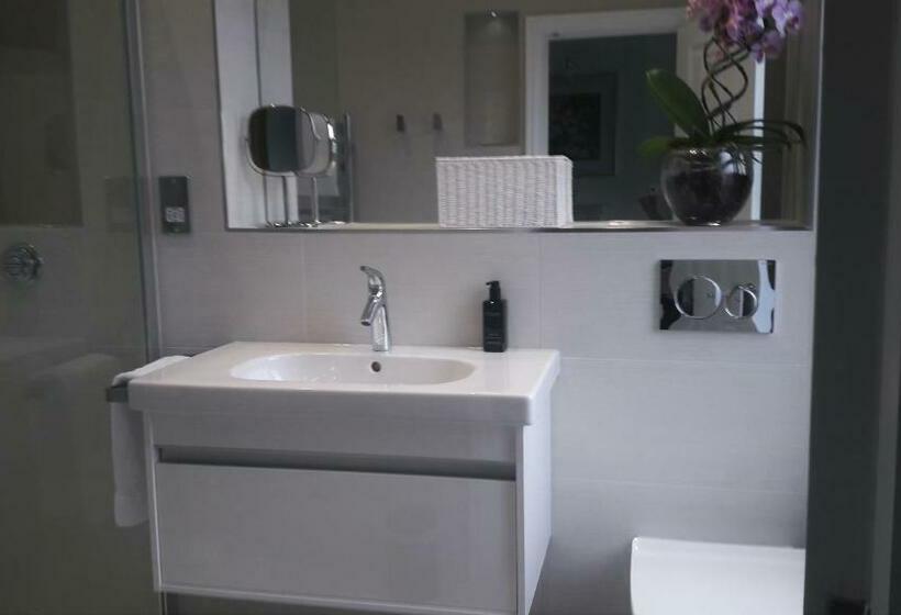 Номер Deluxe, Coast B&b