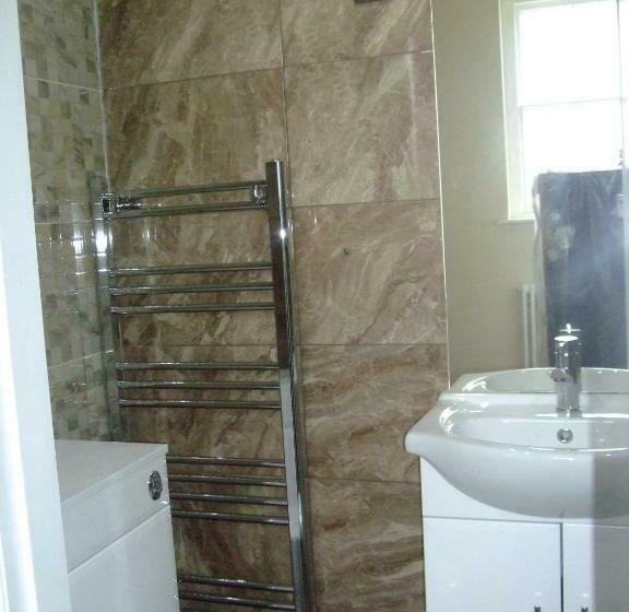 Номер Basic, 81 The Prom