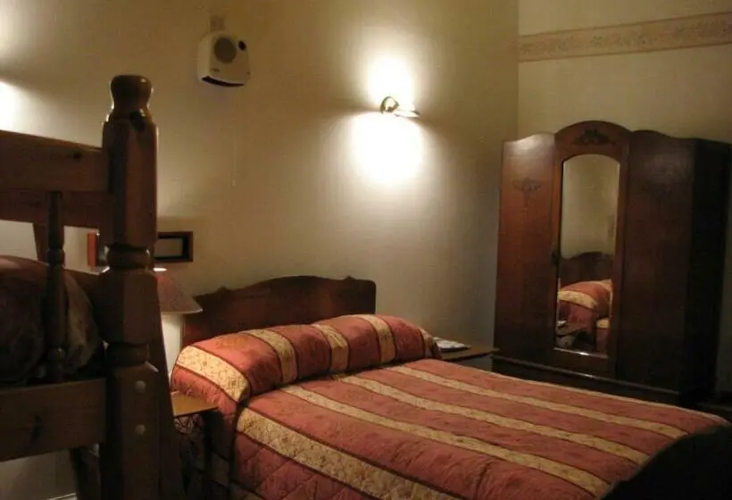 Habitació Quàdruple Estàndard Vista Mar, Lancaster
