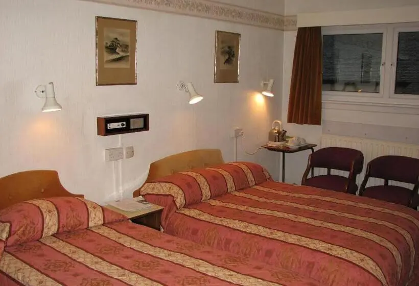 Habitació Triple Basic, Lancaster