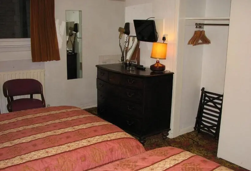 Habitació Triple Basic, Lancaster