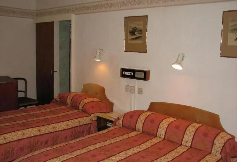 Habitació Triple Basic, Lancaster