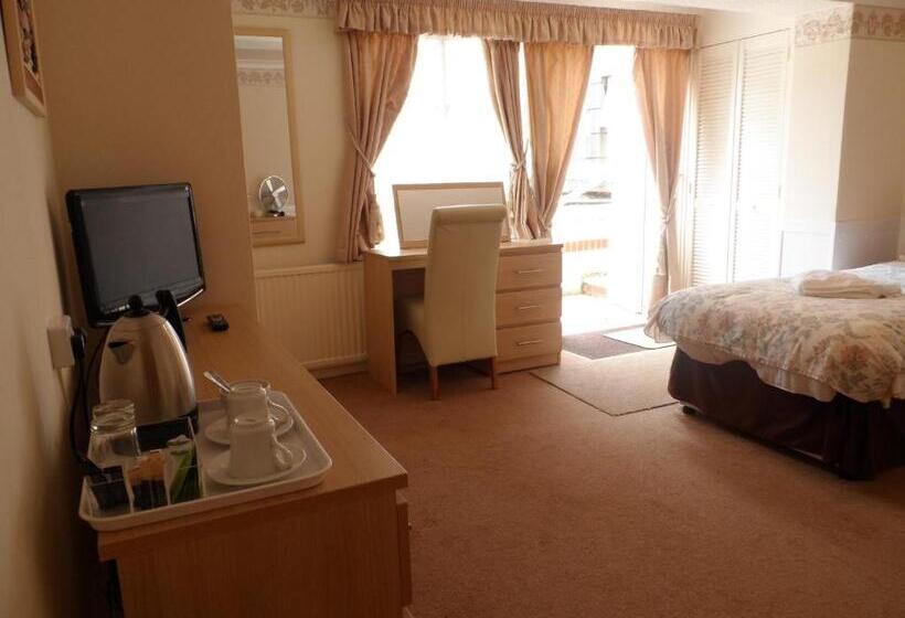 패밀리 스위트, The Q