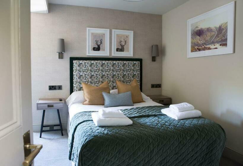 غرفة قياسية, Royal Ship