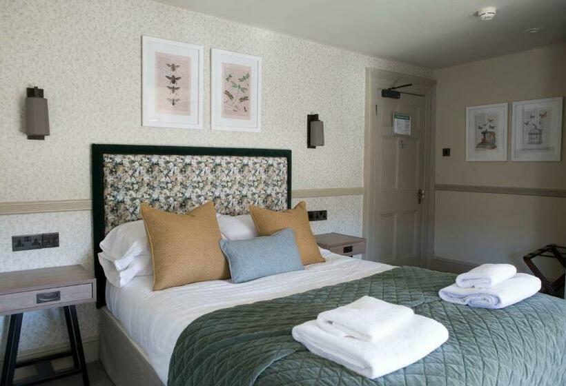 غرفة قياسية, Royal Ship