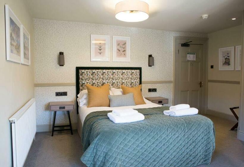 غرفة قياسية, Royal Ship