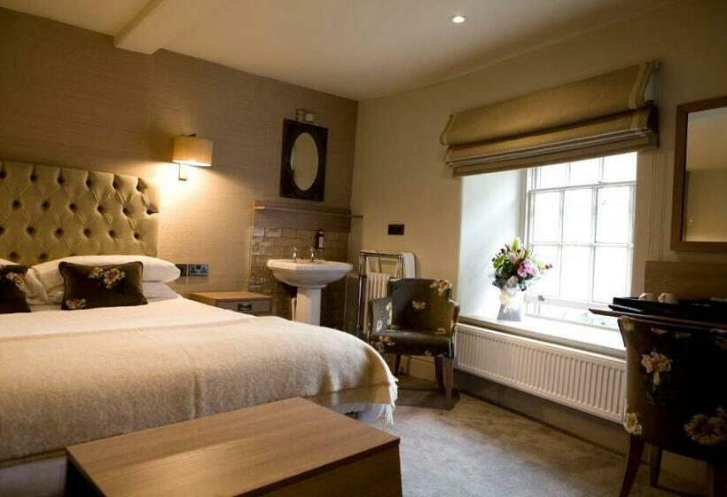 غرفة قياسية, Royal Ship