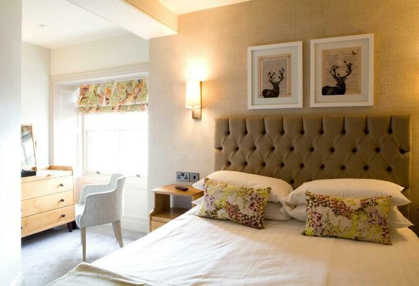 غرفة قياسية, Royal Ship