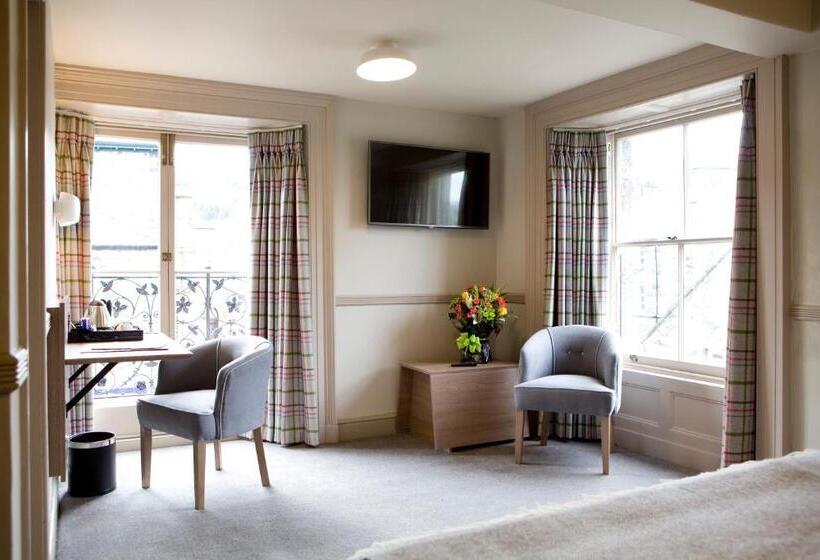 جناح عائلي, Royal Ship