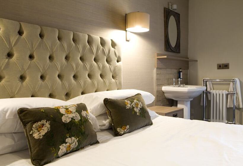 غرفة عائلية, Royal Ship