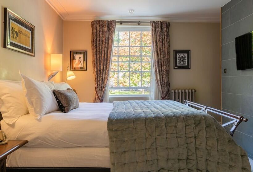 غرفة قياسية, Southernhay House