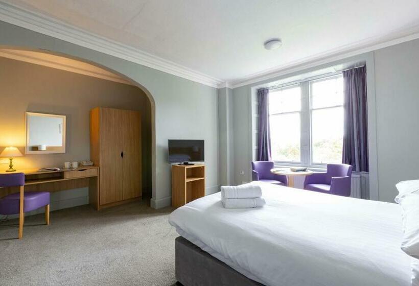 Номер Стандарт, The Highland Hotel By Compass Hospitality