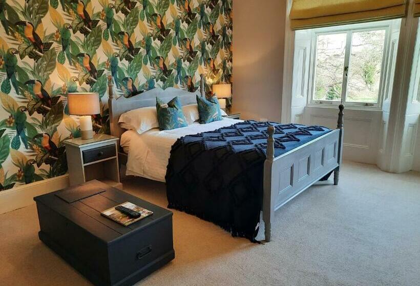 キングサイズベッドのスーペリアルーム, The Priory