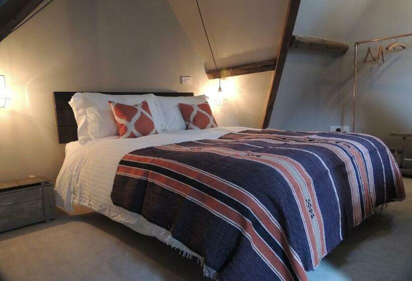 キングサイドベッドのスタンダードワンルーム, The Priory