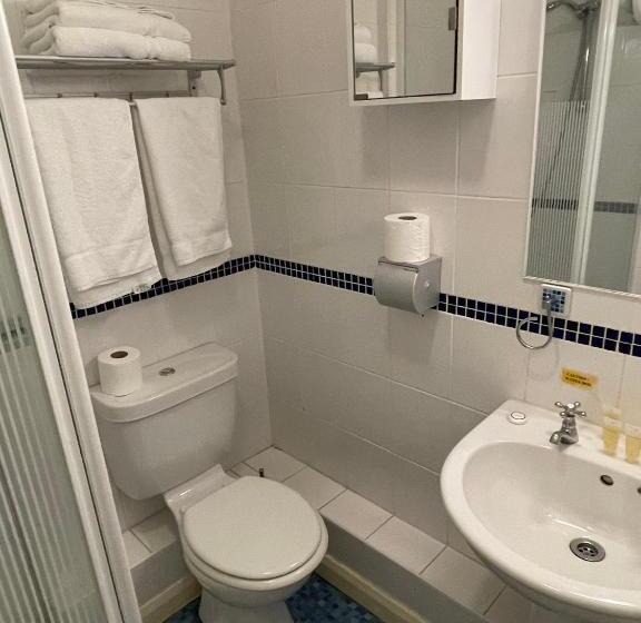 חדר משפחתי, Yellow Mountain