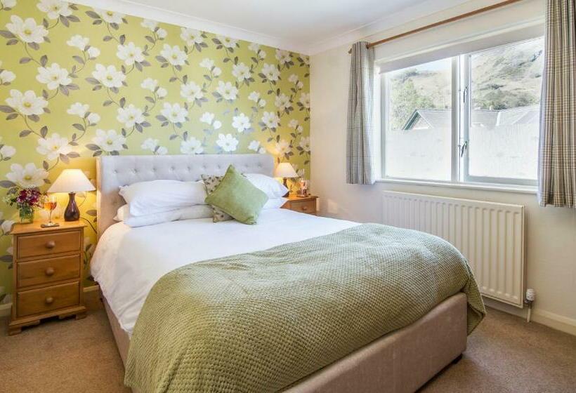 スタンダードルーム, Meadowdore Stay B&b