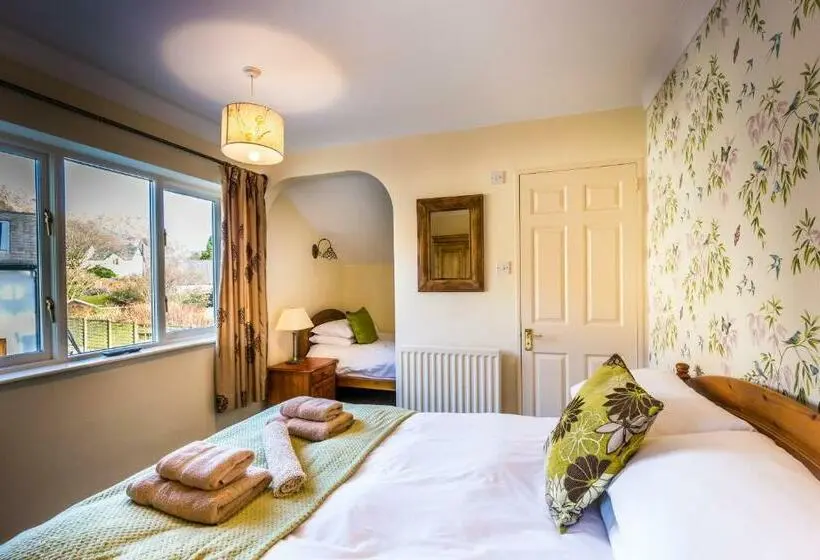 Family Room, Meadowdore Stay B&b