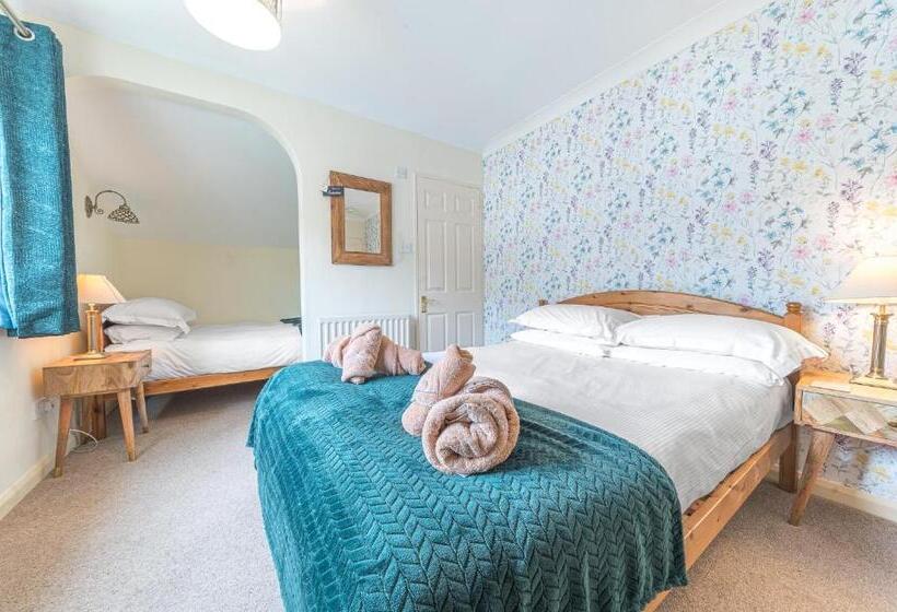 חדר משפחתי, Meadowdore Stay B&b
