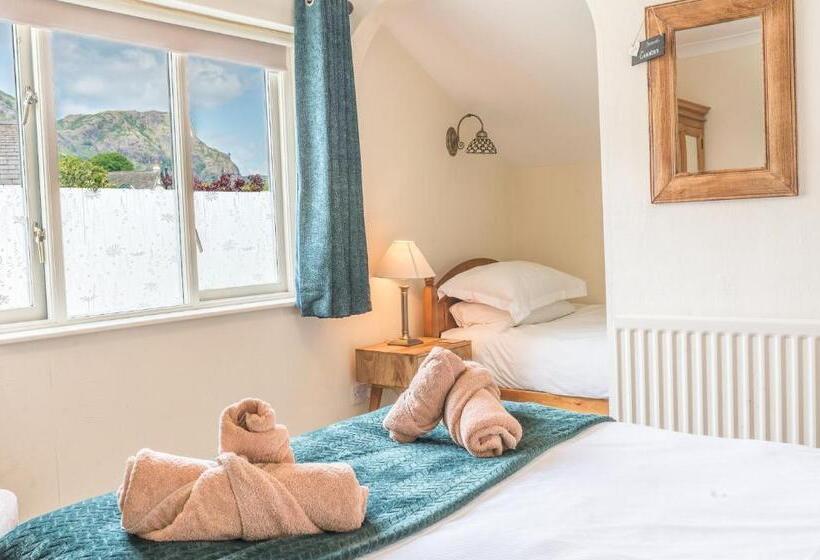 Семейный Номер, Meadowdore Stay B&b