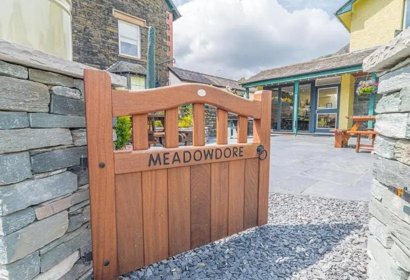 Suite 2 Dormitoris, Meadowdore Stay B&b