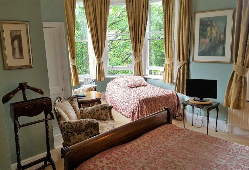 スーペリアールーム, Beggar S Knap