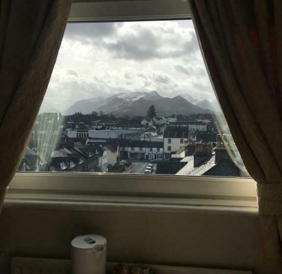 Трехместный Номер Стандарт с Видом, Lincoln Guest House