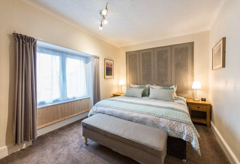 스탠다드 룸, Tudor Lodge