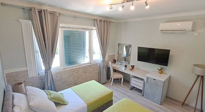 Quarto Estandar com Sacada, Villa Dubelj Dubrovnik