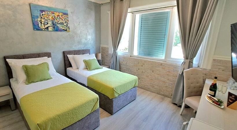 Quarto Estandar, Villa Dubelj Dubrovnik