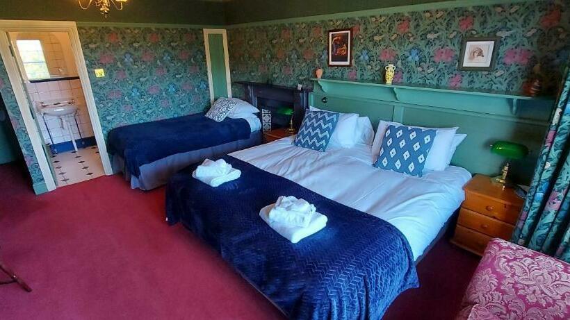 家庭间, Bron Y Graig