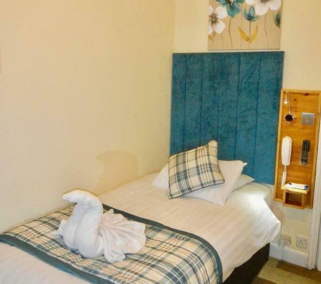 スタンダードシングルルーム, Burton